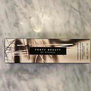 Fenty Beauty Stunna Lip Paint - Rich Brown